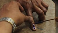 'भाजपविरोधात मतदान करू म्हणून त्यांनी पाचशे रुपये देऊन आमच्या बोटावर शाई लावली'