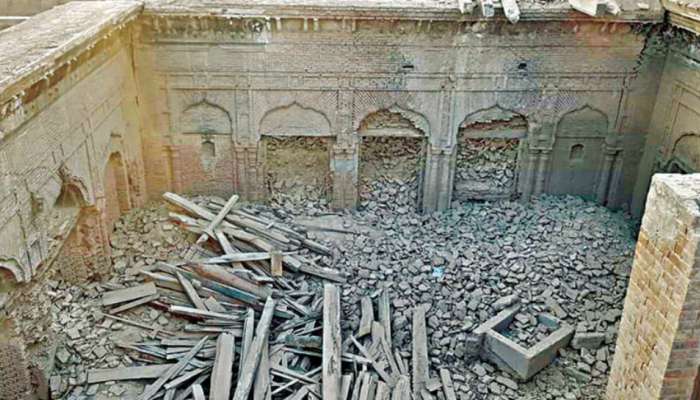 पाकिस्तानातील गुरू नानक महालाची स्थानिकांकडून तोडफोड; किंमती वस्तूही लंपास