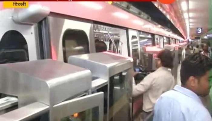 DELHI KEJIRIWAL PALNS TO ALLOW FREE TRAVEL FOR IN METRO AND BUS