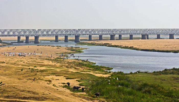 सांगलीवर पाणी संकट, कृष्णा आणि वारणा नदीवर पाणी उपसाबंदी