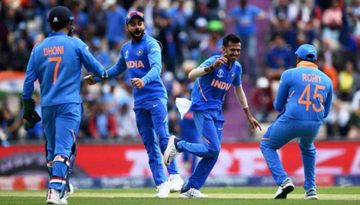 World Cup 2019 : चहलच्या फिरकीपुढे आफ्रिकेचं लोटांगण, टीम इंडियाला २२८ रनचं आव्हान