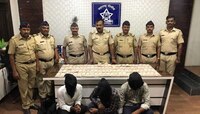 १ कोटी २६ हजार रूपयांच्या त्या जुन्या नोटा पुण्यातील कोणत्या बिल्डरच्या?