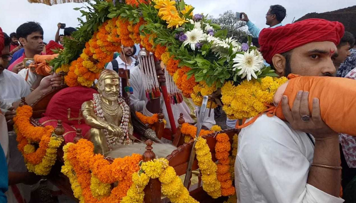किल्ले रायगडावर रंगला ३४६ वा  'शिवराज्याभिषेक' सोहळा
