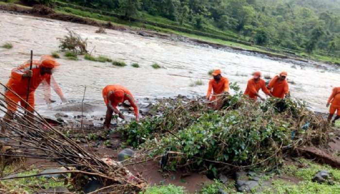 तिवरे धरण दुर्घटना : अद्याप तिघांचा शोध सुरुच, राष्ट्रवादीकडून आर्थिक मदत