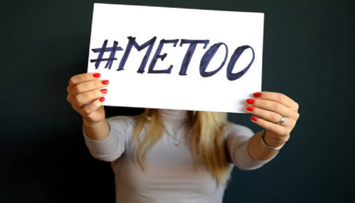 #MeToo कृष्णकृत्य उजेडात येऊ नये म्हणून प्राध्यापकानं विद्यार्थीनींचे गुण वाढवले!