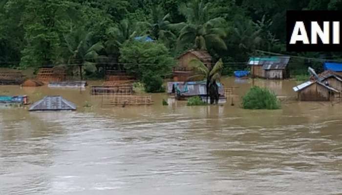 आसाममध्ये धो धो पाऊस, १७ जिल्ह्यांना पुराने वेढले