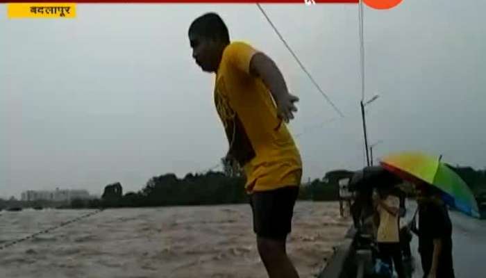 Badlapur People Palying In Ulhas River Can Be Dangerous