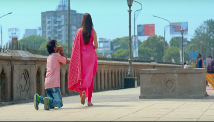 हळव्या नात्याचा 'खिचिक'