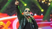 मिका सिंगला अखेर पाकिस्तानात 'शो' करणं असं महागात पडलं...