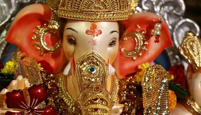 गणेशोत्सवाच्या उत्सवात सोन्याचा व्यापार मात्र मंदावला