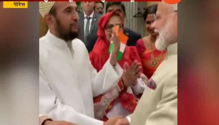 Paris | Vohra Muslim Warm Welcome To PM Narendra Modi In Gujrati