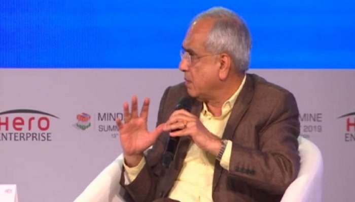 'देशावर अभूतपूर्व आर्थिक अरिष्ट; विलक्षण उपायाची गरज'