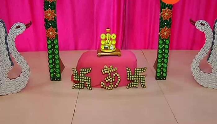 Mumbai Dadar Savita Athvale Making Eco Friendly Decoration For Ganeshotsav