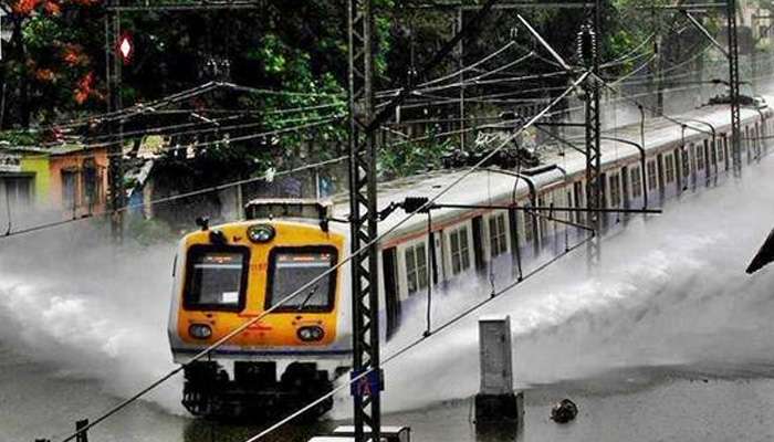 येत्या ४८ तासांत मुंबई, ठाण्यात मुसळधार पावसाचा इशारा 