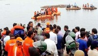 आंध्रप्रदेशात गोदावरी नदीत बोट बुडाली, ११ जणांचा मृत्यू, काही जण बेपत्ता