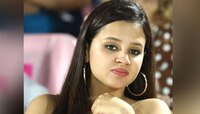 ...आणि कॅप्टन कूल धोनीची पत्नी भडकली