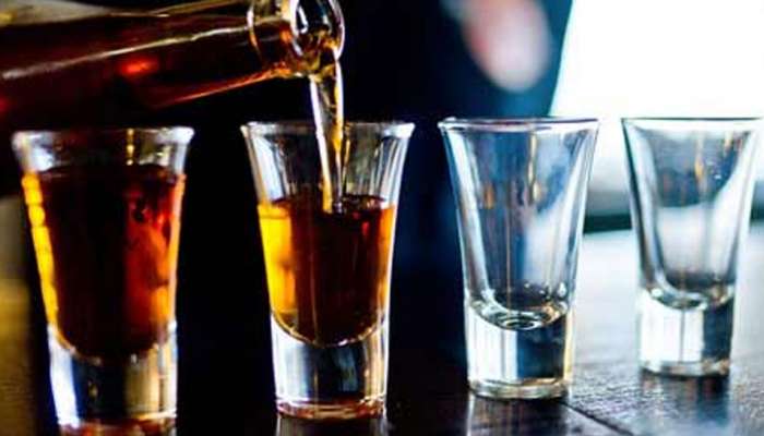 डेहराडूनमध्ये विषारी दारुने ६ जणांचा मृत्यू; अधिकारी निलंबित