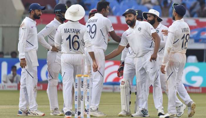 दक्षिण आफ्रिकेविरुद्धच्या पहिल्या टेस्टमध्ये भारताचा दणदणीत विजय
