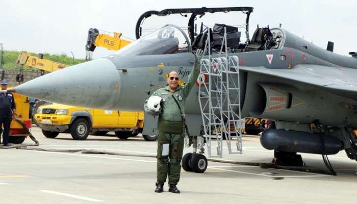 भारताला मिळाले पहिले राफेल लढाऊ विमान