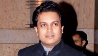 अमित देशमुख यांच्या विजयाची हॅट्रिक