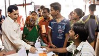 ३१ डिसेंबरपर्यंत आधारशी लिंक करा तुमचं रेशन कार्ड; मिळेल 'हा' फायदा