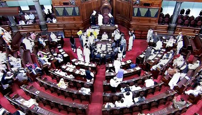 नागरिकत्व सुधारणा विधेयकावरुन जोरदार गदारोळ, काँग्रेसचा तीव्र विरोध