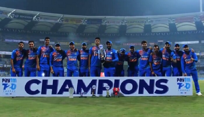 कटक वनडेत भारताचा दणदणीत विजय, सिरीजही जिंकली
