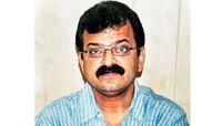 'चाळीतलं बालपण ते गृहनिर्माण मंत्री पद'