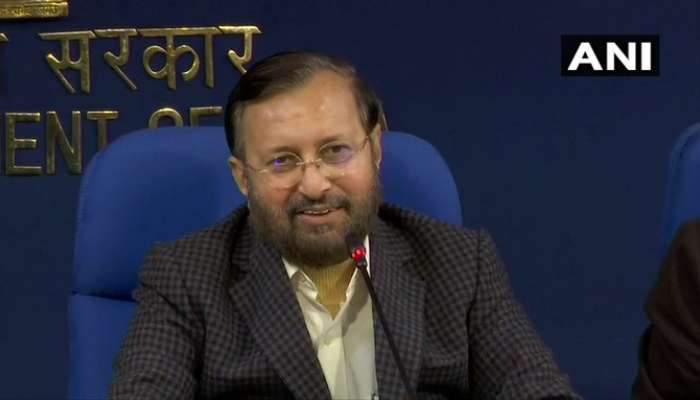दीपिकाच्या 'छपाक'विरोधात सोशल मीडियावर मोहीम; प्रकाश जावडेकर म्हणतात...