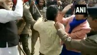 जिल्हाधिकारी आणि उपजिल्हाधिकाऱ्यांनी भाजप कार्यकर्त्यांच्या कानशिलात लगावली