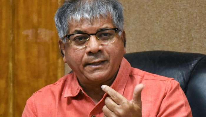 प्रकाश आंबेडकरांकडून 'महाराष्ट्र बंद' मागे