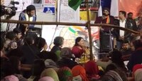 शाहीन बागेत शुभा मुद्गल यांच्या शास्त्रीय संगीताची मैफल; व्हीडिओ व्हायरल