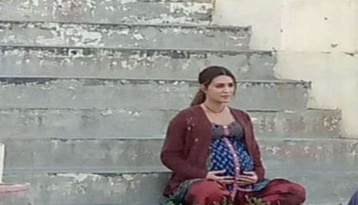 क्रिती सेनन होणार आई? फोटो व्हायरल 