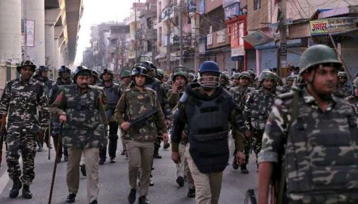 Delhi Riots: नाल्यात सापडला गुप्तचर यंत्रणेच्या कर्मचाऱ्याचा मृतदेह 