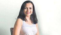 कोरोना : रोगप्रतिकार शक्ती वाढवण्यासाठी ऋजुता दिवेकरच्या टीप्स 