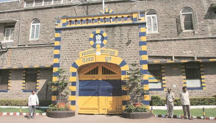 कोरोनामुळे राज्यातील ११ हजार कैद्यांची पॅरोलवर सुटका
