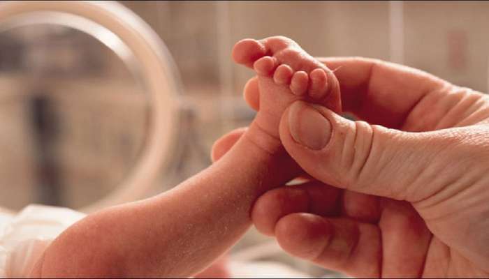 कोरोनाग्रस्त महिलेने सुदृढ बाळाला दिला जन्म 