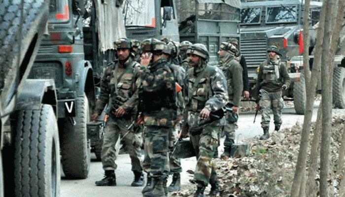 Jammu Kashmir : दहशतवाद्यांसोबतच्या चकमकीत लष्कराचे पाच जवान शहीद 