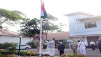 महाराष्ट्र दिन : कोविड-१९ विरुद्धचा लढा राज्य सरकार कणखरपणे लढत आहे - राज्यपाल