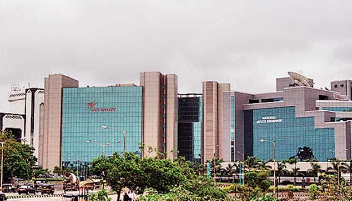 IFSC गुजरातला हलवल्यानंतर मनसेची शिवसेनेवर सडकून टीका 