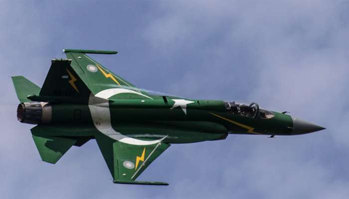 पाकिस्तानच्या वायुसेनेत पहिल्यांदाच हिंदू पायलटची नियुक्ती