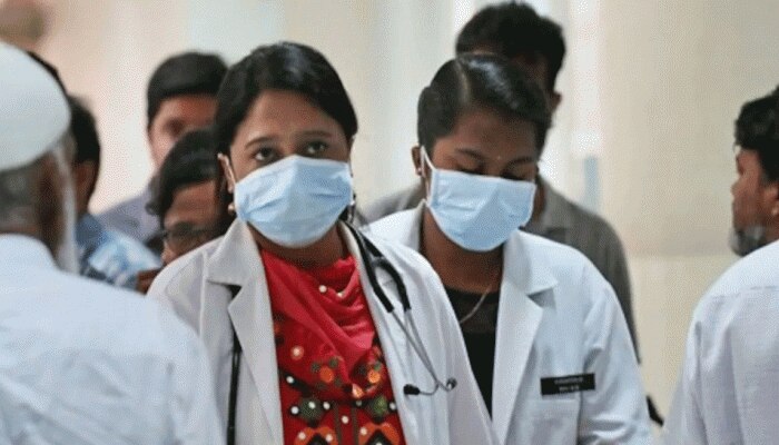 भारतात ३ दिवसात १० हजाराहून अधिक कोरोनाचे रुग्ण वाढले