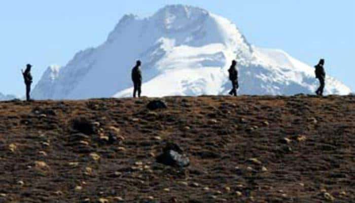 भारत-चीन मधील तणाव वाढला, लद्दाख सीमेवर दोन्ही सैन्याने पेट्रोलिंग वाढवली