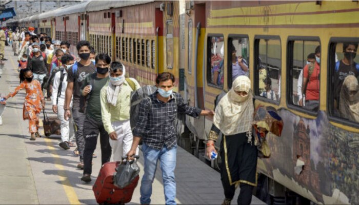 Lockdown : देशभरातून १३ लाख ५४ हजारांपेक्षा जास्त मजूर परतले आपल्या राज्यात 