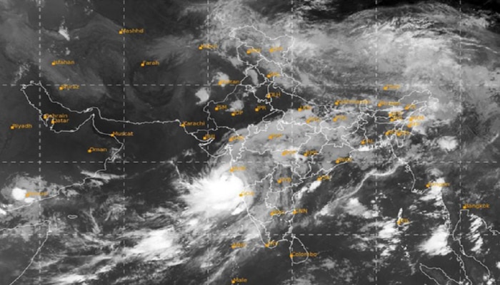 काऊंटडाऊन सुरु : दुपारी &#039;या&#039; वेळेत अलिबाग, मुंबई किनाऱ्यावर &#039;निसर्ग&#039; धडकणार 