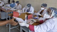 देशातील कोरोनाचे २० टक्के रुग्ण  एकट्या मुंबईत, तरीही चाचण्यांच्या संख्येत घट