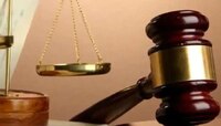 २३ वर्षानंतर कळलं 'तो' गुन्हेगार नाही; न्यायाधीशांनीच मागितली माफी