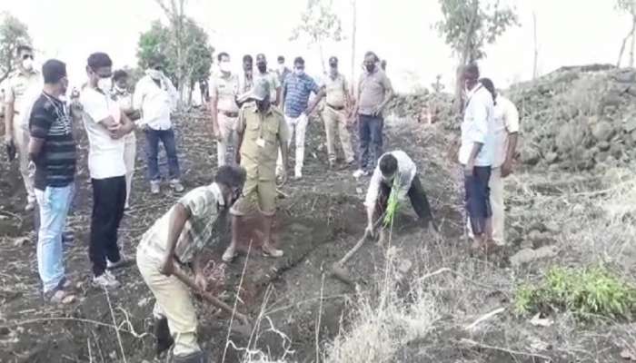 नवऱ्याचा खून करून पत्नीने मृतदेह शेतात गाडला