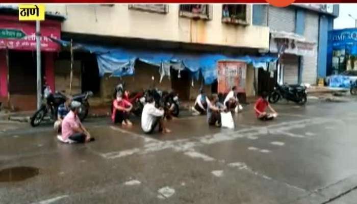 Thane Police Punish People Moving Idle On Road In Lockdown