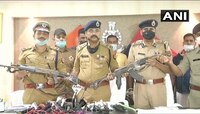 गुंड विकास दुबे यांच्या घरातून AK-47 आणि काडतुसे जप्त